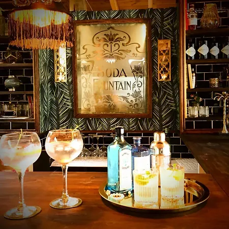 Teapot Lane * Balloor (Leitrim)